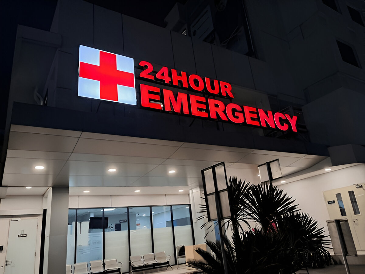 24 Hours Accident & Emergency